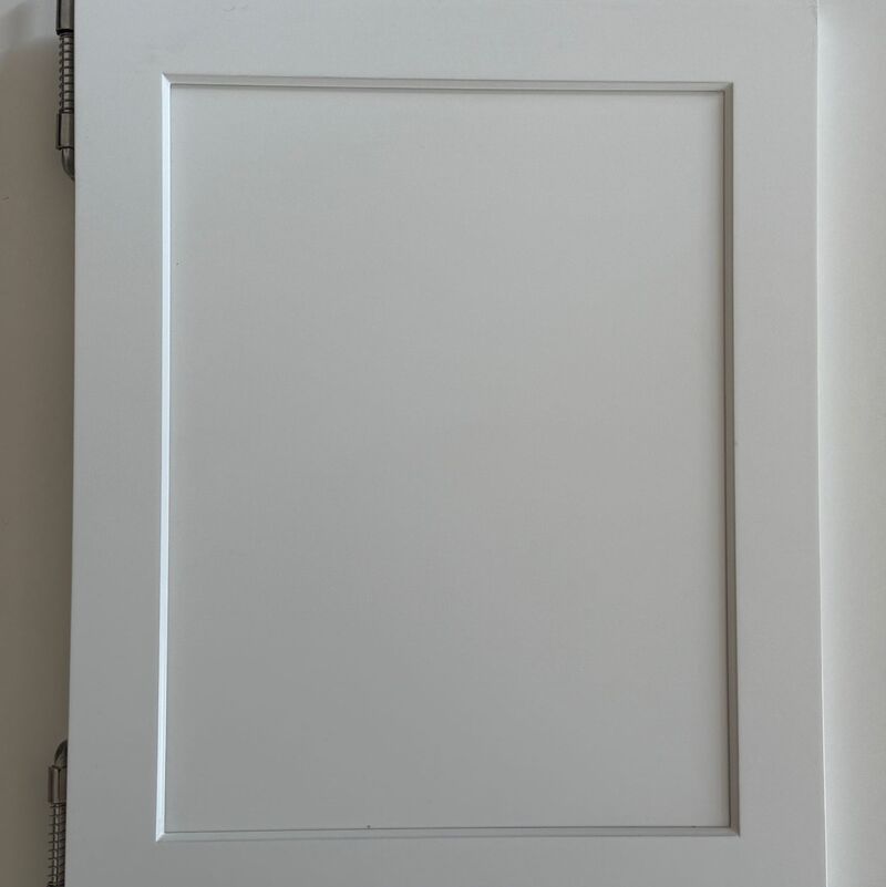 Narrow Shaker White